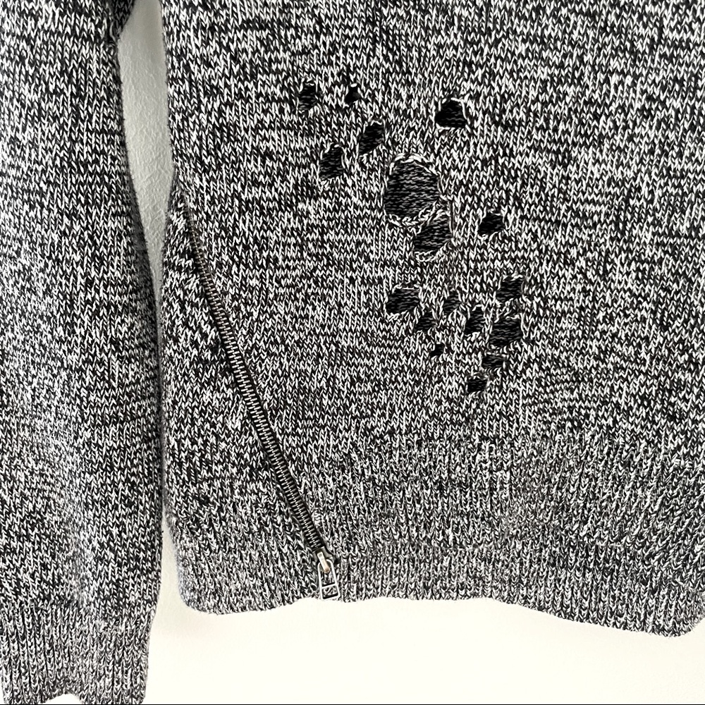 Express Distressed Zipper Sweater - Picture 4 of 6